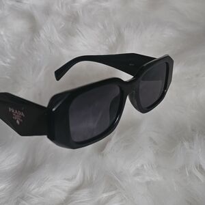 Prada Elegant Black Sunglasses